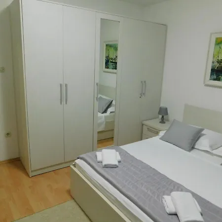 Apartment Doni Podgora (Split-Dalmatia)